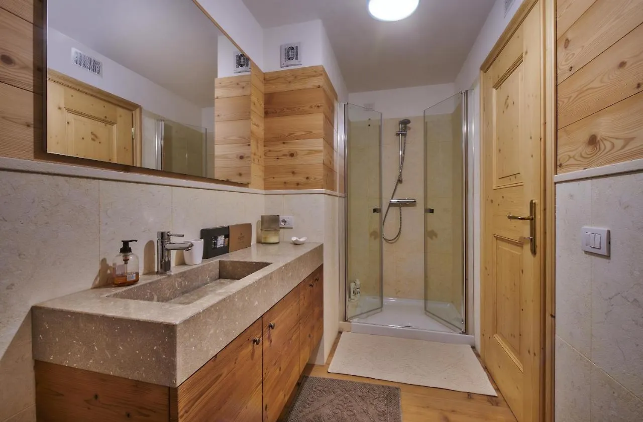 The Wooden House Cortina Apartment Cortina d'Ampezzo