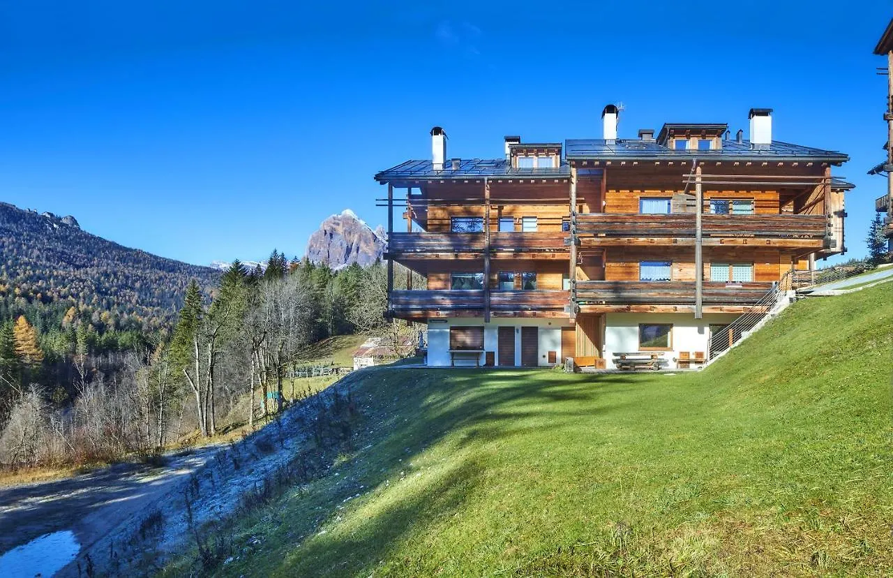 The Wooden House Cortina Apartment Cortina d'Ampezzo