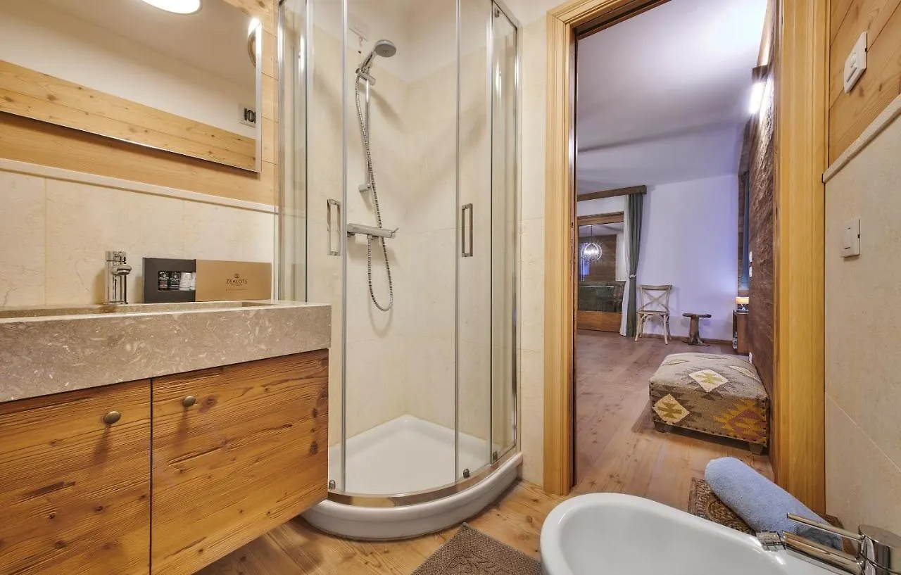 The Wooden House Cortina Apartment Cortina d'Ampezzo